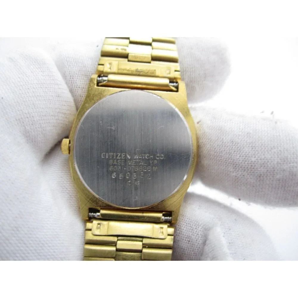 Vtg Women Citizen Quartz WR Analog 31mm Dial Causal Round Watch (G81) 6031